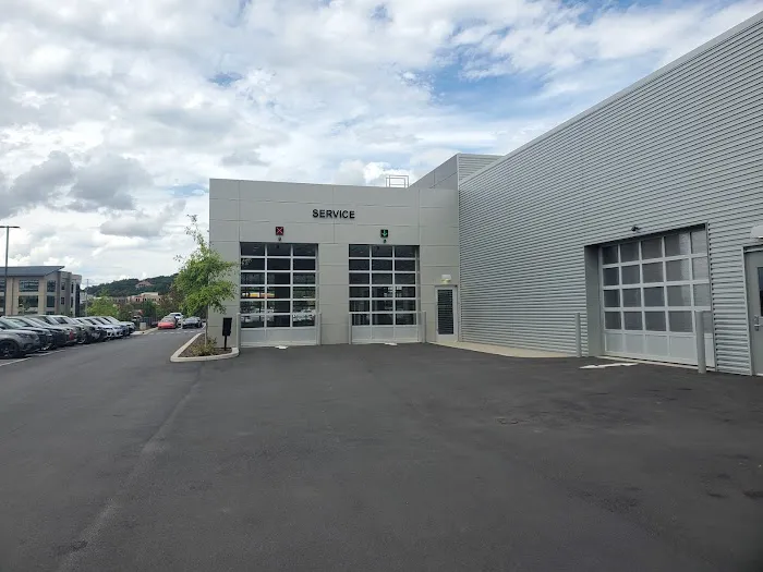 Jaguar Asheville Authorized Service Center 9
