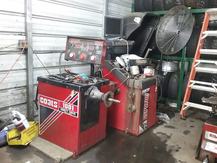 Aguila Tire Shop 6