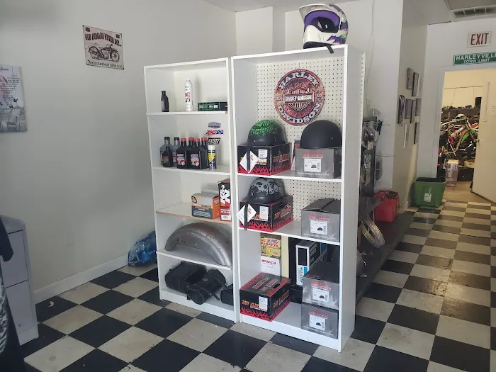 Hendersonville Cycle Specialists 4