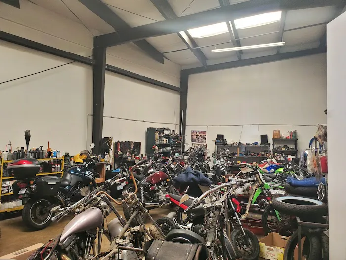 Hendersonville Cycle Specialists 8