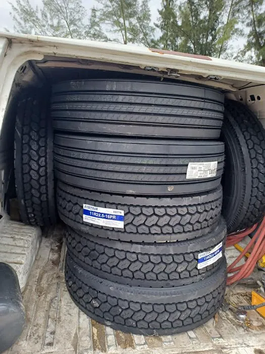 Navarro Express Tires LLC 7