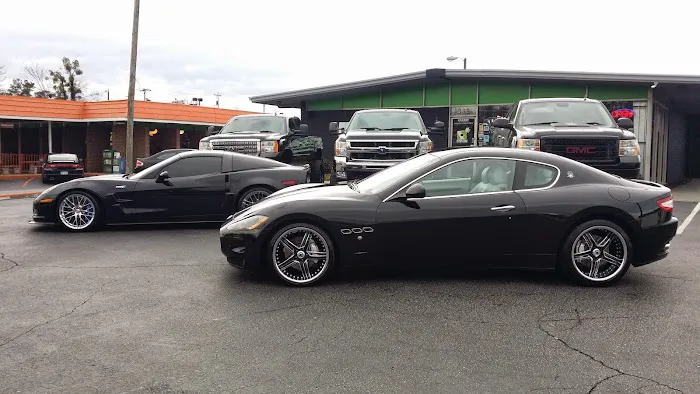Carlton Custom Motorsports 0
