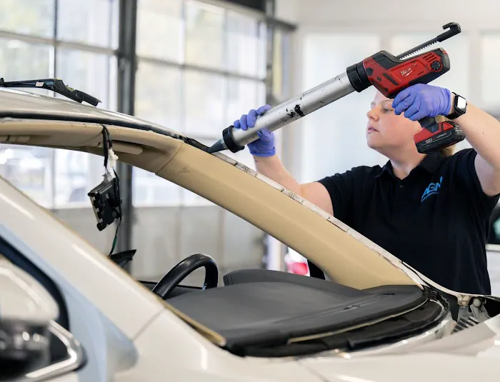Auto Glass Now 8