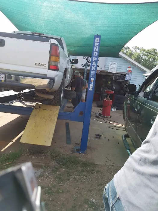 D And J Tire Repair 7