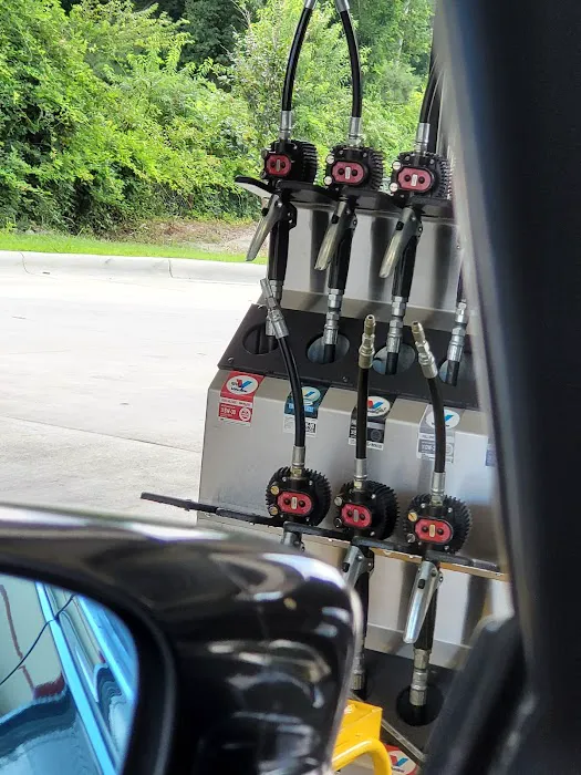 Valvoline Instant Oil Change 4