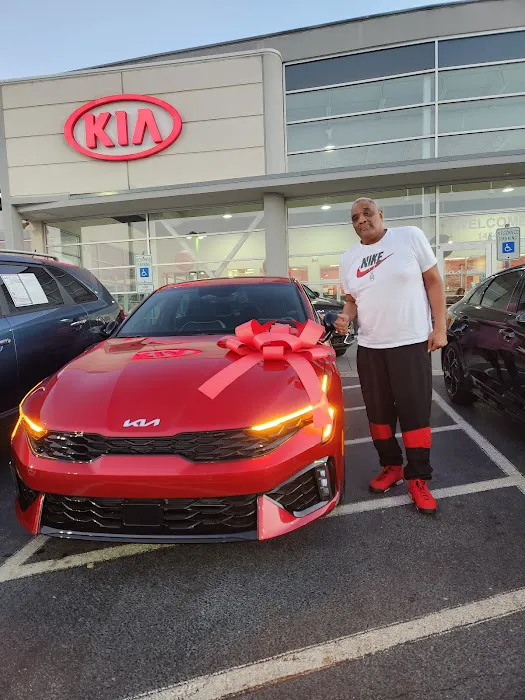 Fred Anderson Kia of Greer Service Department 5