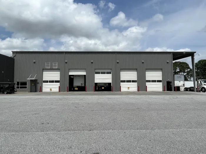 Crown Trailer Services 1