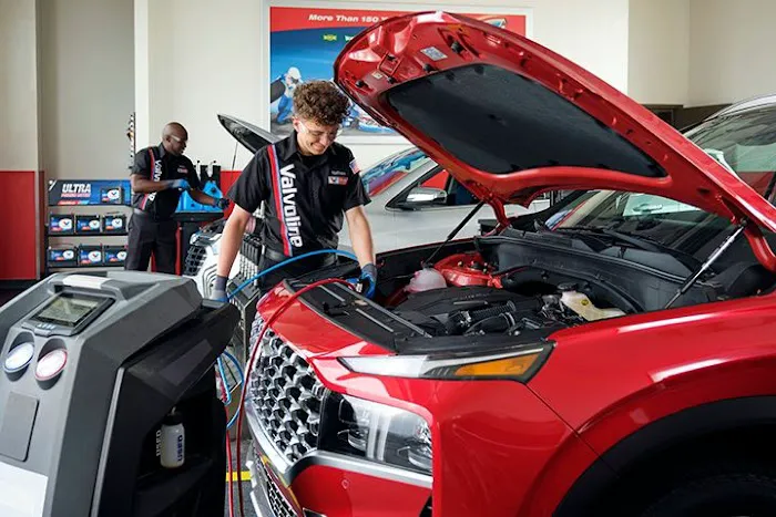 Valvoline Instant Oil Change 2