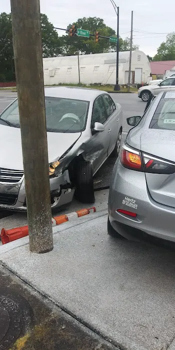 Mac's Tire 4