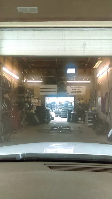 A Plus Tire and Brake 0