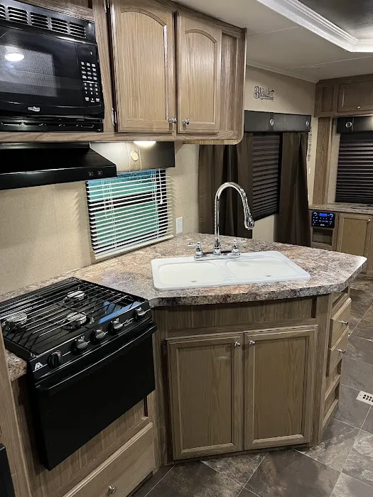 Transport Motors Unlimited, LLC Mobile RV & Camper Repair 5