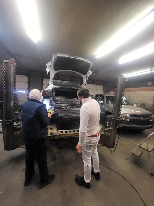 Beebe's Collision Center 0