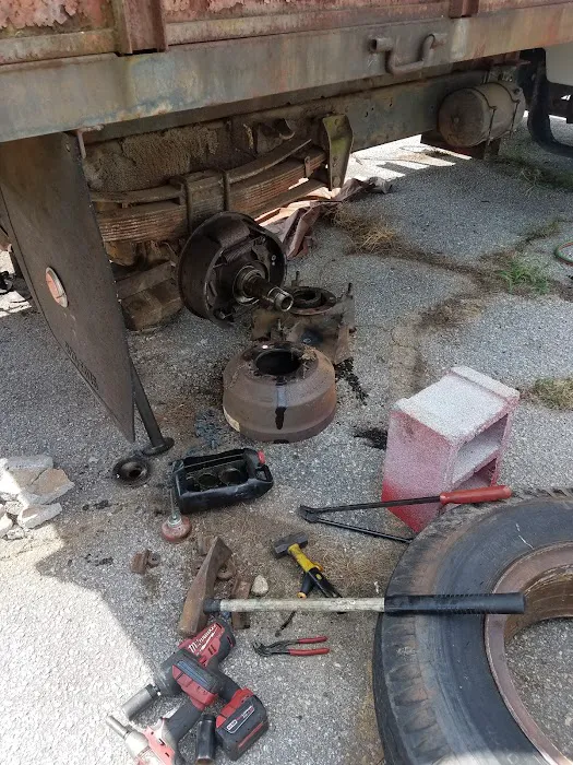 AAA Truck & Trailer Repair (Mobile) 3