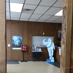 Robbins Tire & Auto ico