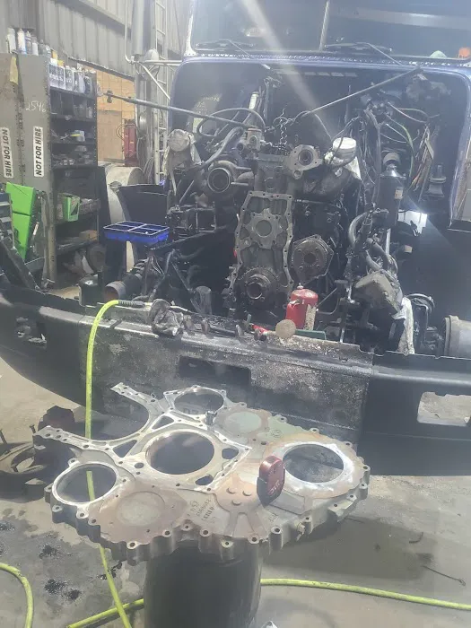 Joey's Truck Repair 9