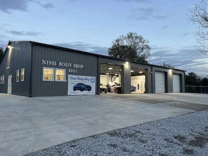 Nissi Body Shop 1
