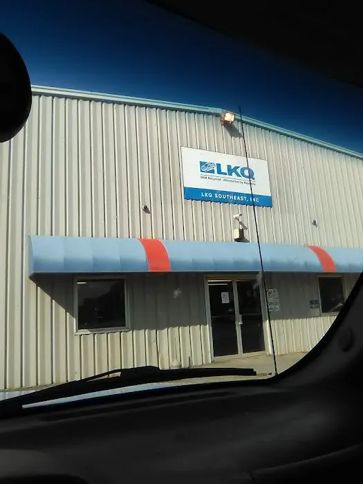LKQ A & R Auto Parts 0