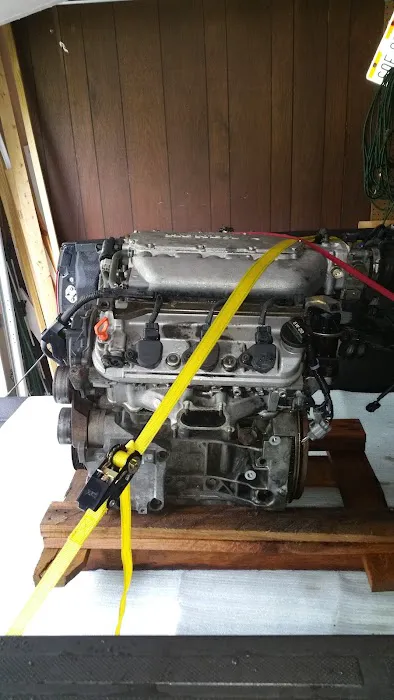 LKQ A & R Auto Parts 4