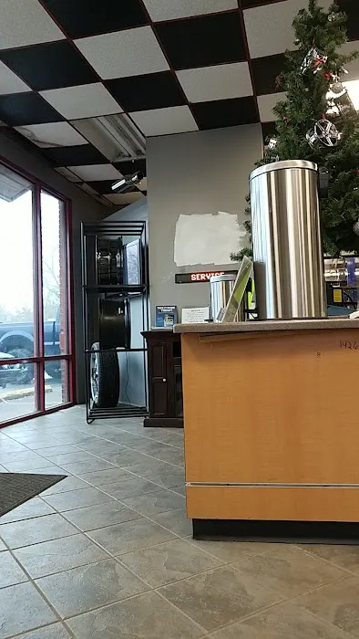 Anderson Auto Center LLC Lyman, South Carolina 8