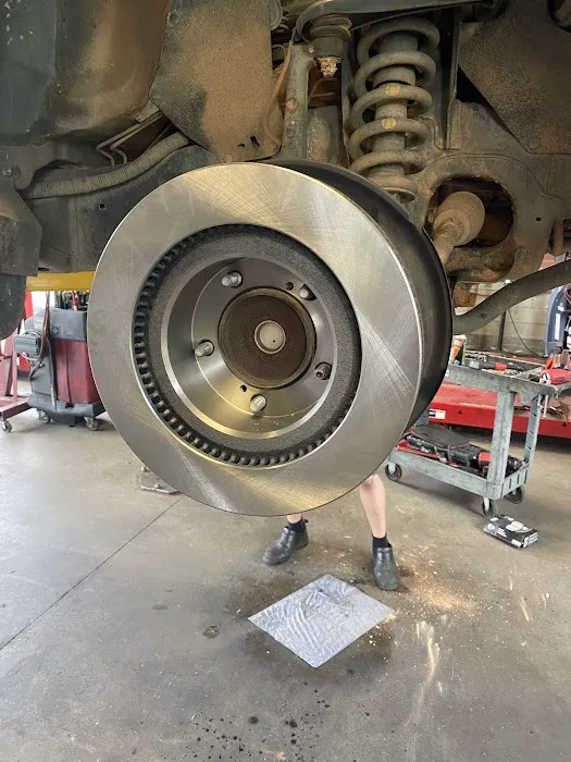 Express Oil Change & Tire Engineers 8