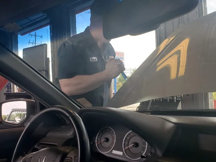 Express Oil Change & Tire Engineers 9