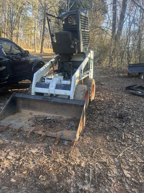 HAND’S Equipment & Diesel Solutions 2