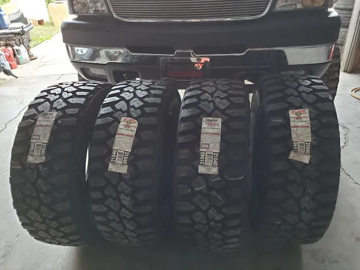 J Ricos Tire Services LLC 3