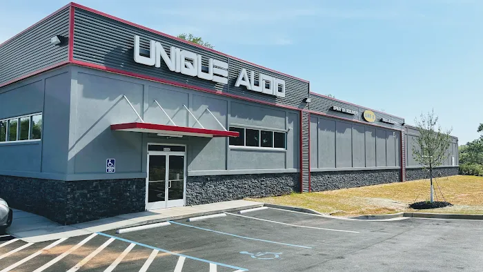 Unique - Automotive Experts 5