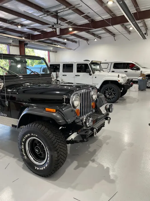 Unique - Automotive Experts 6