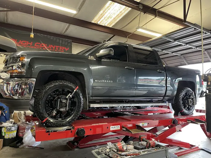 Eddy's Wheel Tires & Alignment 4
