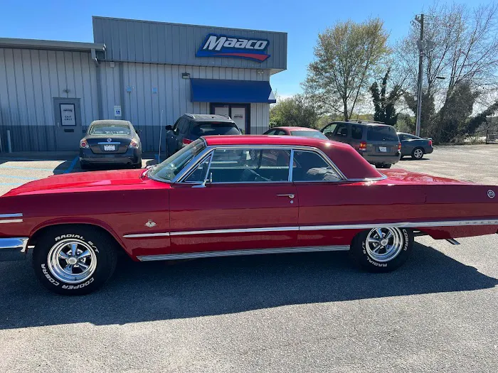 Maaco Auto Body Shop & Painting 9