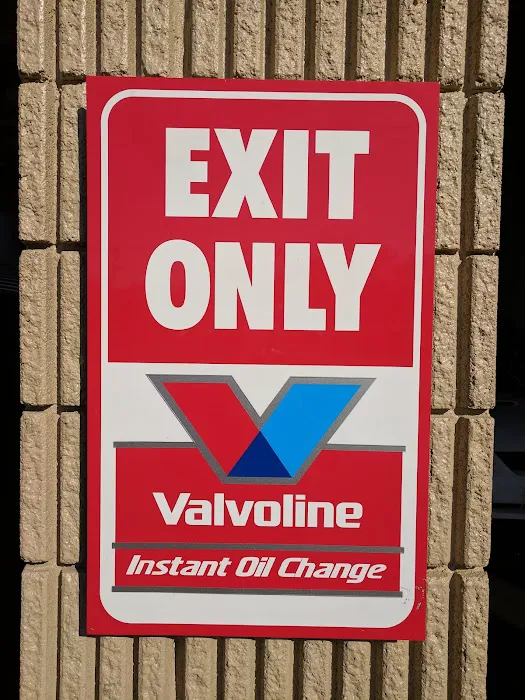 Valvoline Instant Oil Change 7