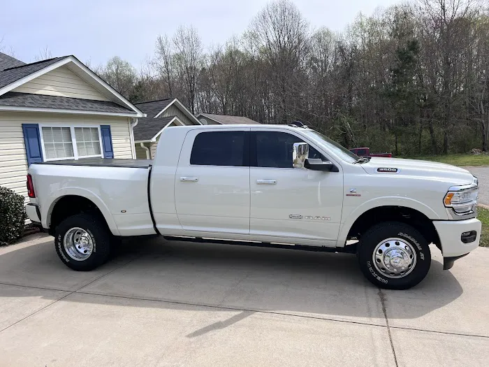 Jennings Window Tinting 3