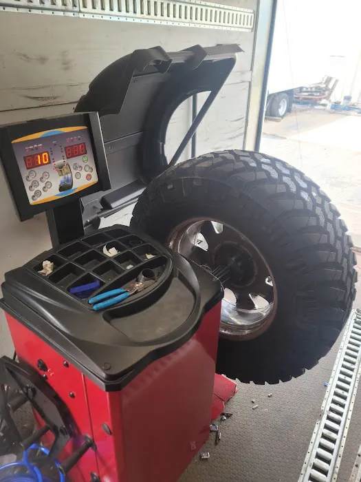 Davis Fleet Solutions LLC 0