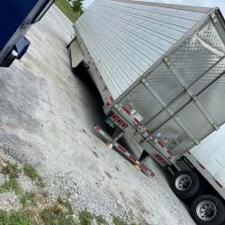 Ely’s Mobile Truck&Trailer Repair LLC ico