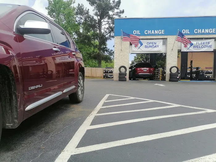 SpeeDee Oil Change & Auto Service 4