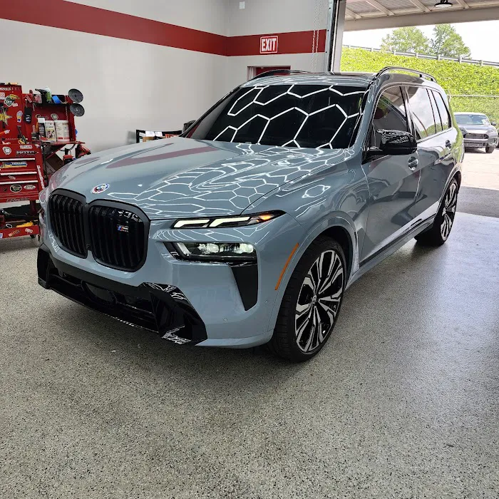 Ed's Auto Glass Repair 9