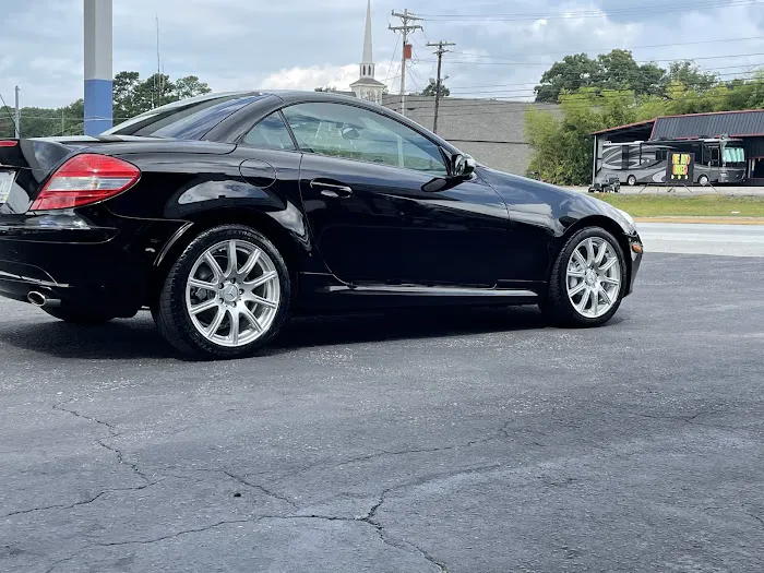 McBee's Window Tinting 8