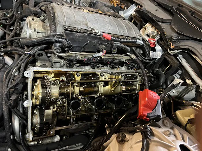 Kendall Performance BMW/Mercedes Auto Repair And Maintenance 4