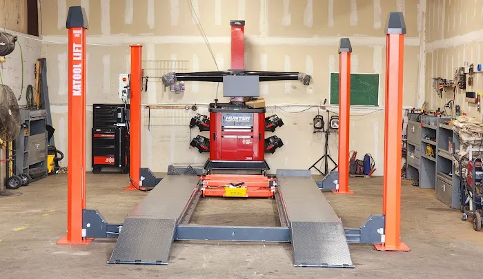 Body Man LLC And Wheel Alignment 2