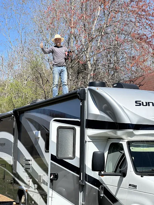 Alpha Mobile RV Repair LLC 8