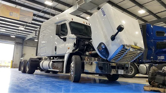 ASAP Truck Centers 4