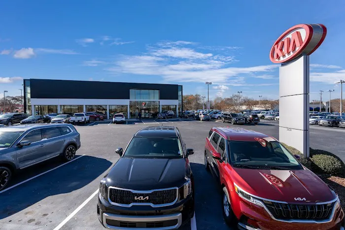 Fred Anderson Kia of Greenville Service Center 8