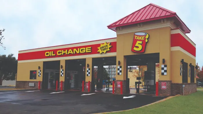 Take 5 Oil Change 8
