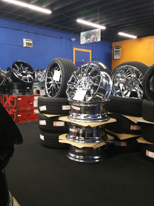 Magic Custom Wheels and Tires 5