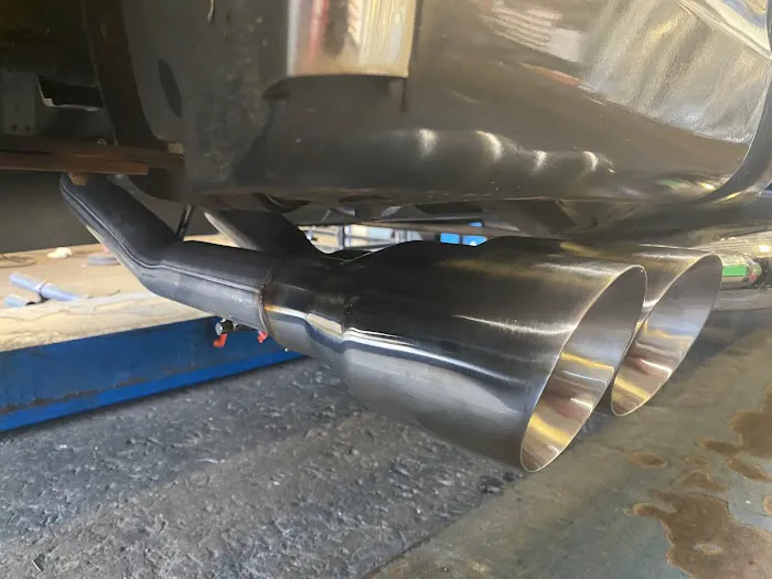 Sexton's Muffler Shop 7