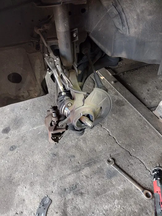 KIM Auto Repair 8