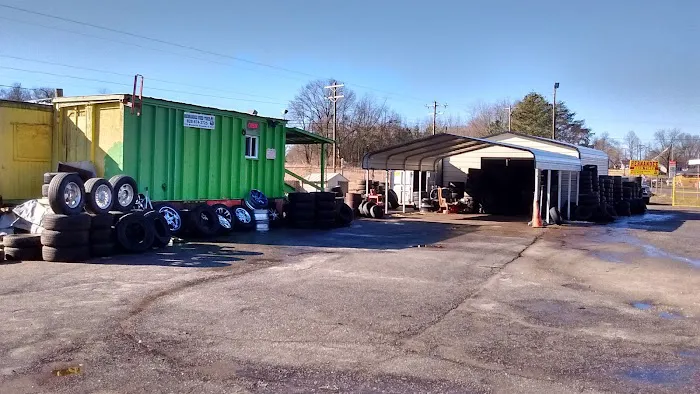 Hernandez New & Used Tires / Llantas Nuevas Y Usadas 2