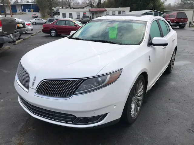 Collins Auto Paint & Body 6