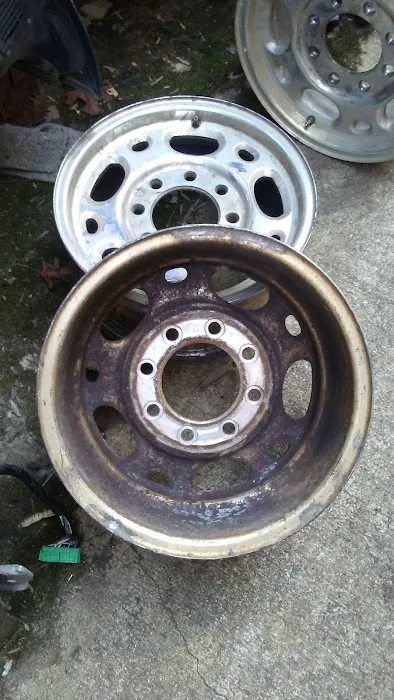 Gosnell's Used Auto Parts 4